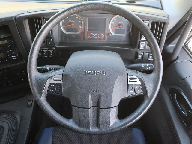 中古トラック いすゞアルミウィング ＃16