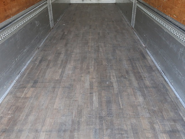 中古トラック いすゞアルミウィング ＃8