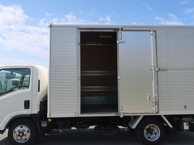中古トラック いすゞアルミバン ＃8