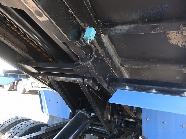 中古トラック いすゞローダーダンプ ＃9