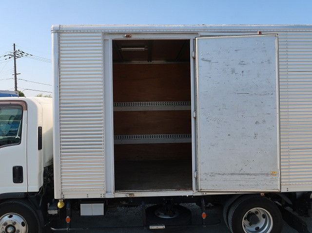 中古トラック いすゞアルミバン ＃7