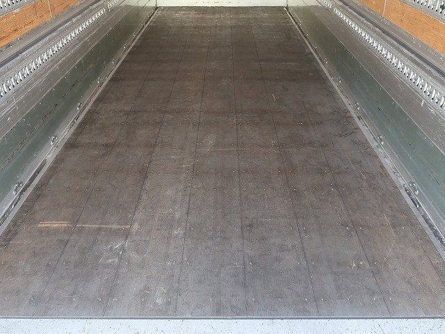 中古トラック いすゞアルミウィング ＃8