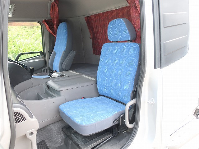 中古トラック UDトラックスコンクリートミキサー車 ＃23