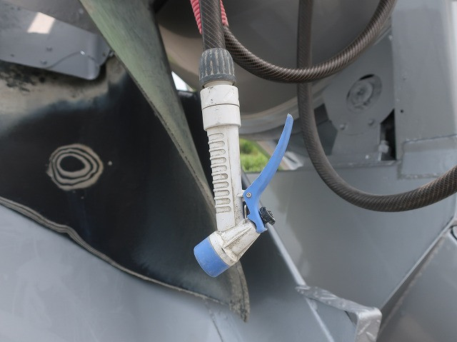 中古トラック UDトラックスコンクリートミキサー車 ＃6