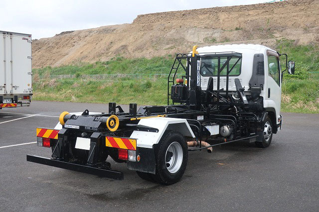 中古トラック いすゞアームロール ＃3