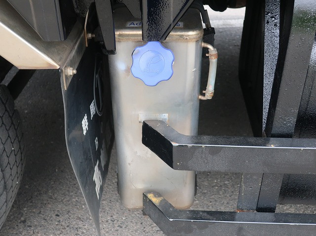 中古トラック UDトラックス平ボディアルミブロック ＃11