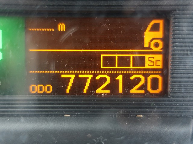 中古トラック UDトラックス平ボディアルミブロック ＃16