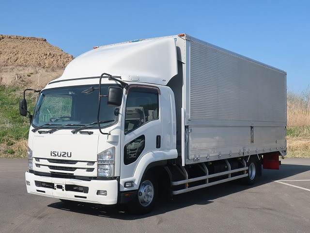 2015 Isuzu Forward, medium-sized aluminum wing, 6200 wide, rear air suspension, 240 horsepower 