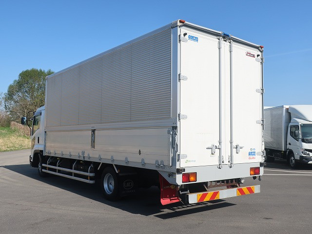 中古トラック いすゞアルミウィング ＃4