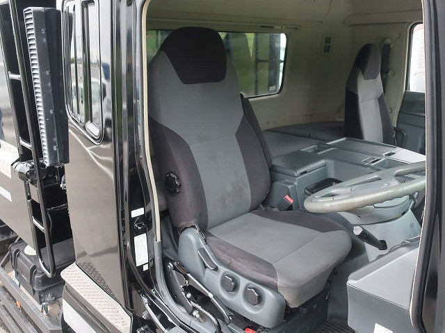 中古トラック 三菱ふそうロングダンプ ＃14