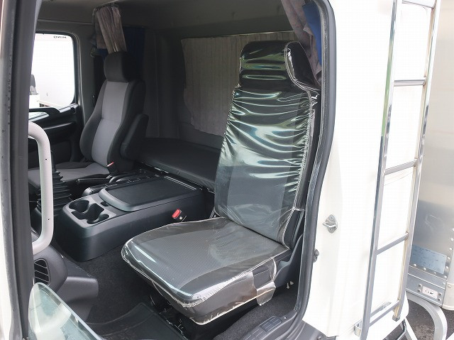 中古トラック 日野アルミバン #22