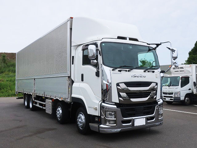 中古トラック いすゞアルミウィング ＃2