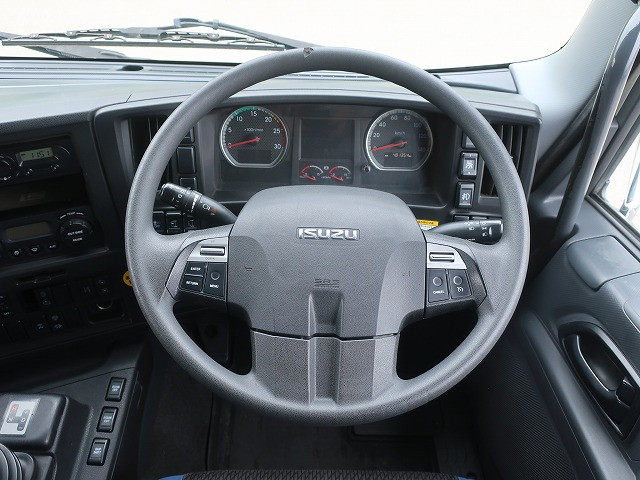 中古トラック いすゞアルミウィング ＃16