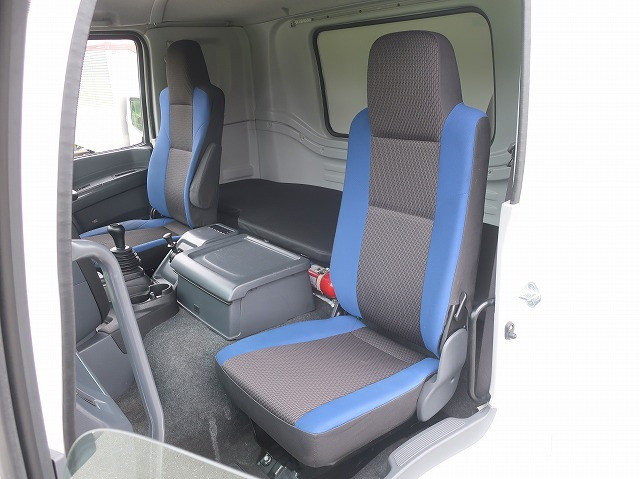 中古トラック いすゞアルミウィング ＃22