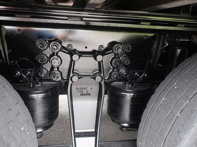 中古トラック いすゞアルミウィング ＃9