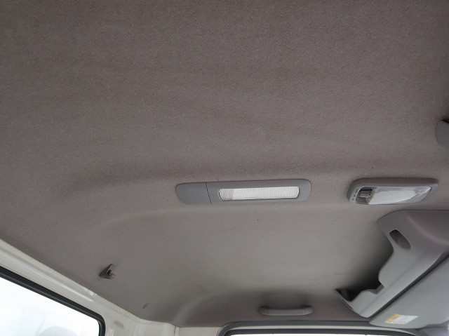 中古トラック 日野冷凍バン ＃24