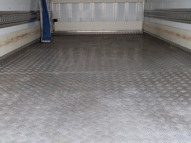 中古トラック 日野冷凍バン ＃8