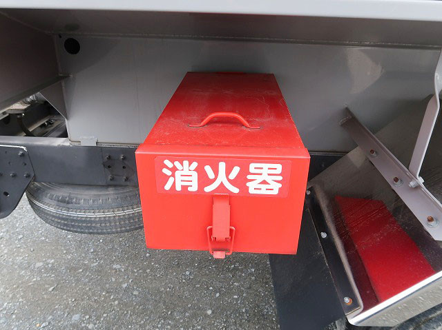 中古トラック 三菱ふそうタンクローリー ＃11