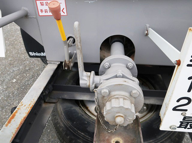 中古トラック 三菱ふそうタンクローリー ＃10