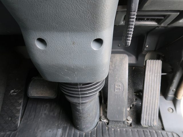 中古トラック 三菱ふそうアームロール ＃22