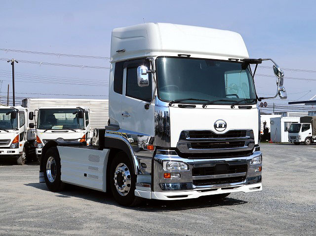 中古トラック UDトラックストラクタヘッド ＃2