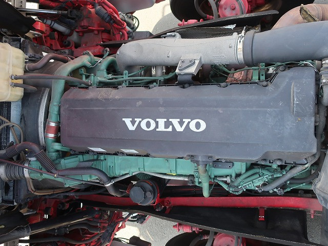 中古トラック ボルボトラクタヘッド ＃13