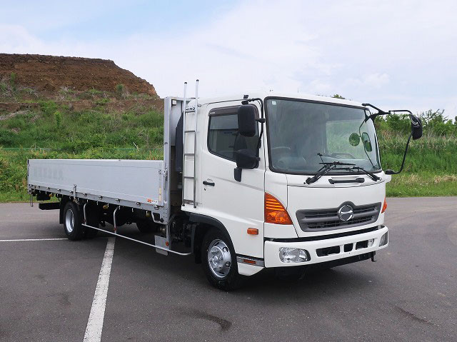 中古トラック 日野 レンジャー 中型平ボディある三ブロック
