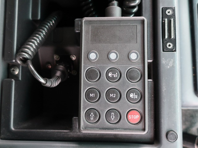 中古トラック 三菱ふそう平ボディアルミブロック #18