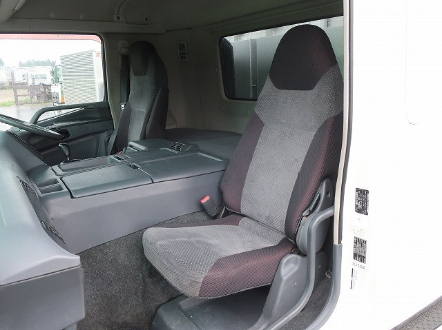 中古トラック 三菱ふそう平ボディアルミブロック ＃22