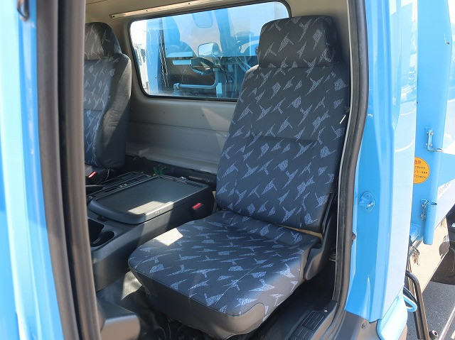 中古トラック 日野 レンジャー 中型パッカー車