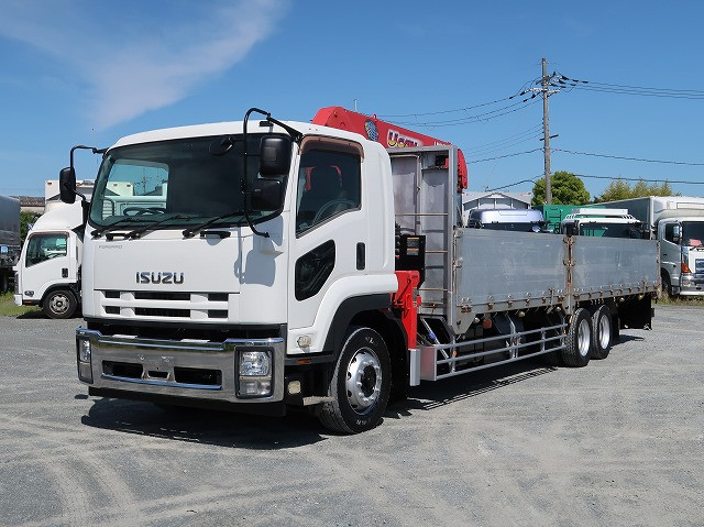 2013 Isuzu Forward Flatbed with Extra-Large Tonnage Crane, Aluminum Block, 8600 Body, 9.8t Loading Capacity, 5-Speed Unic, Radio-Controlled, Hook-In, 300 Horsepower 