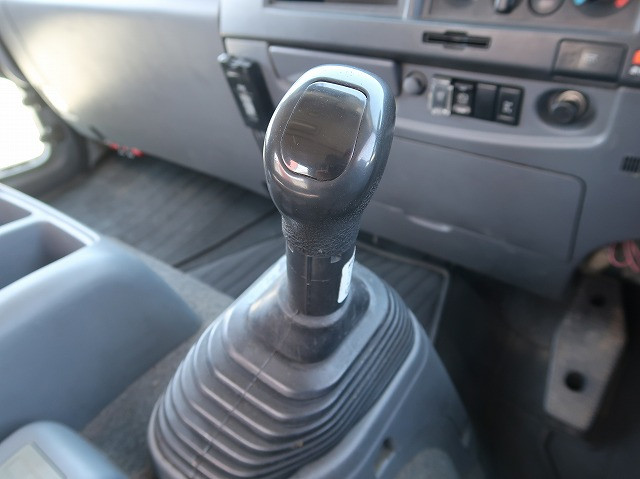 中古トラック いすゞクレーン付平ボディ ＃18