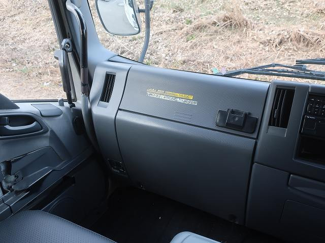 中古トラック いすゞパッカー車（塵芥車） ＃12