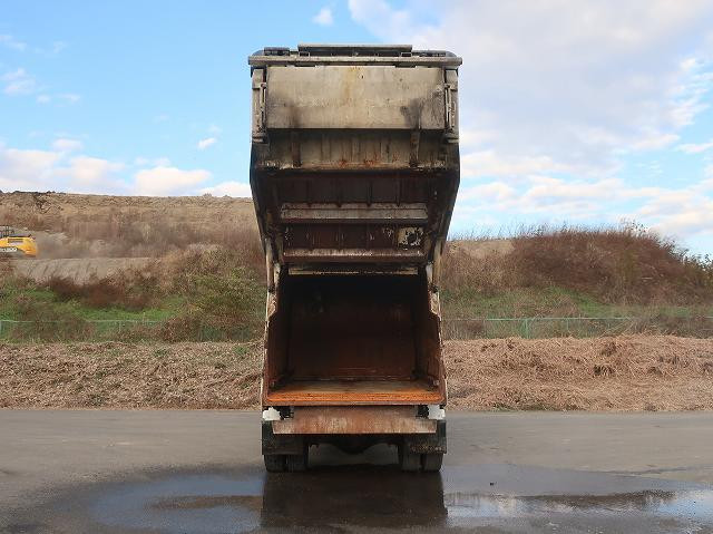 中古トラック いすゞ フォワード 増トンパッカー車