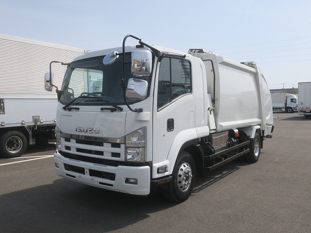 いすゞ　パッカー車