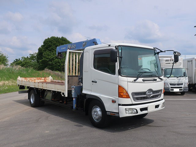 中古トラック 日野クレーン付平ボディ ＃2