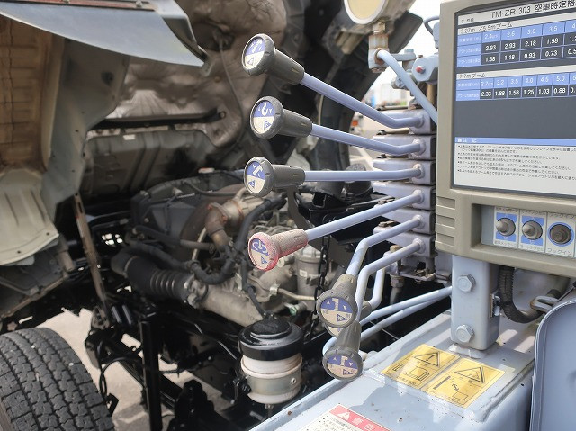 中古トラック 日野クレーン付平ボディ ＃11