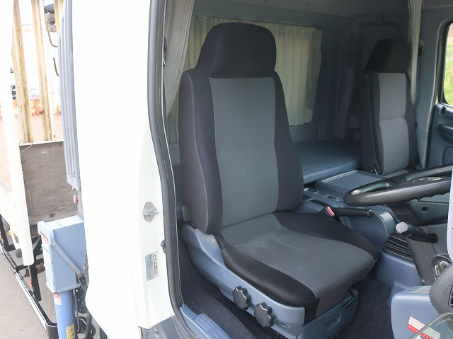 中古トラック 日野クレーン付平ボディ ＃14