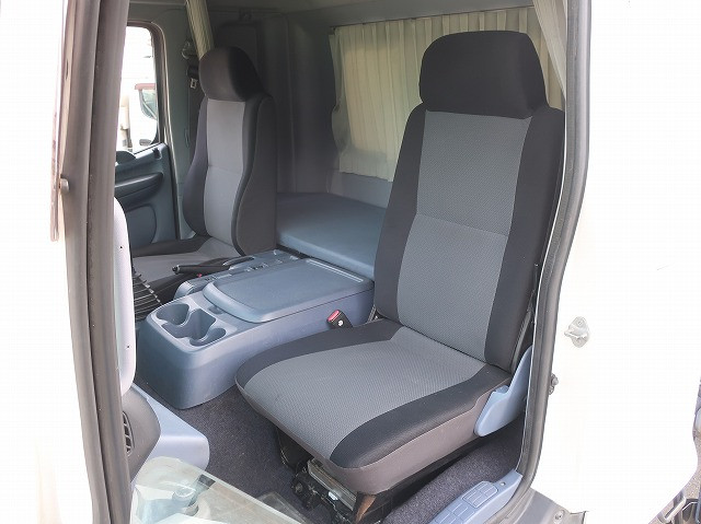 中古トラック 日野クレーン付平ボディ ＃21