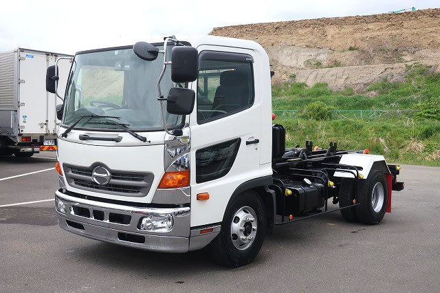 2014 Hino Ranger Medium-sized arm roll Shinmaywa Twin hoist *Actual mileage approx. 180,000km/Vehicle inspection valid until May 2016*