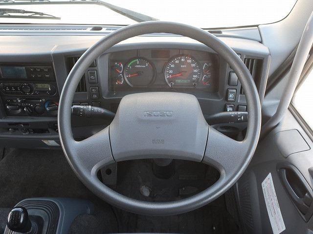 中古トラック いすゞ冷凍バン #15