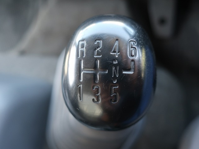 中古トラック いすゞ冷凍バン #17