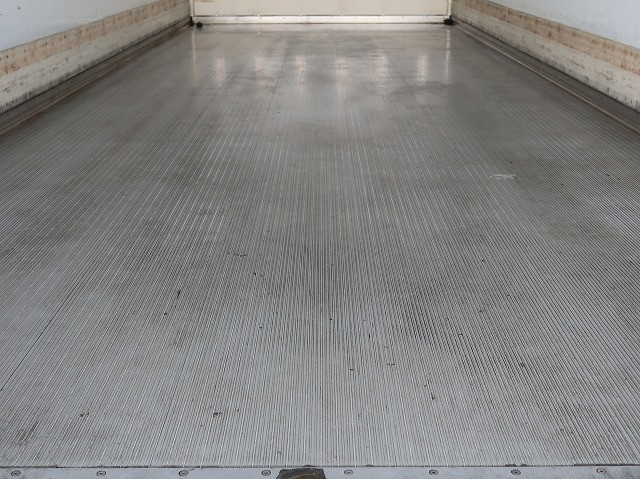 中古トラック いすゞ冷凍バン #7