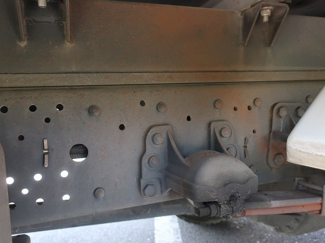 中古トラック いすゞ冷凍バン #8