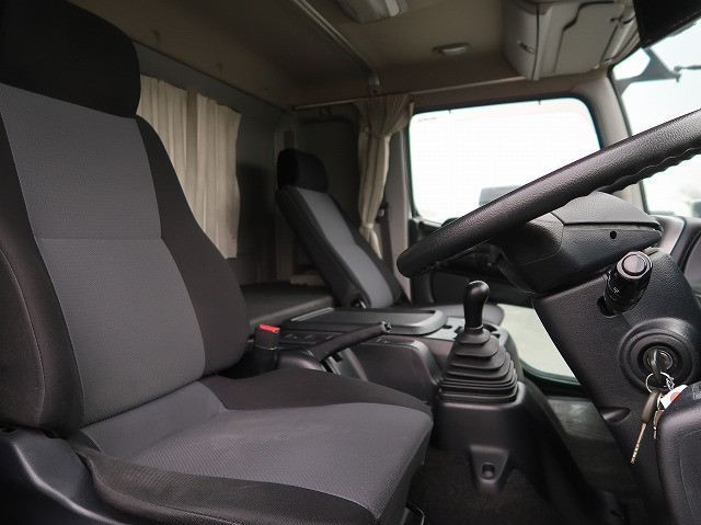 中古トラック 日野冷凍バン #15