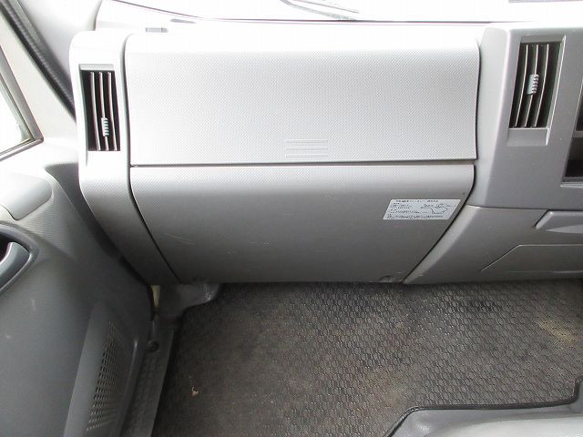 中古トラック いすゞアルミバン ＃11