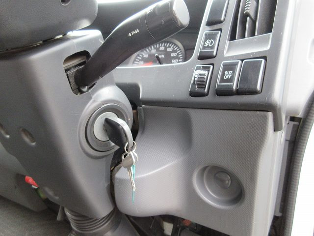 中古トラック いすゞアルミバン ＃20