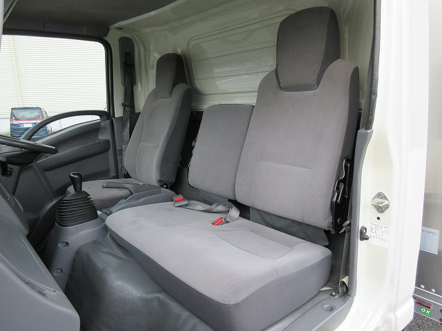 中古トラック いすゞアルミバン ＃23