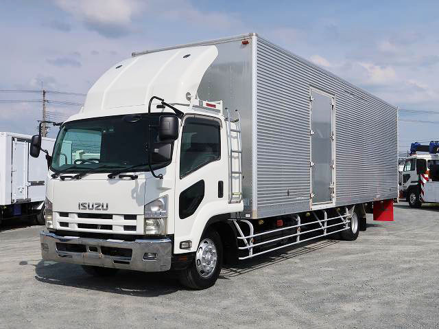 2008 Isuzu Forward Heavy Duty Aluminum Van, cargo bed length 968cm, wide ghost van, 6.4t load capacity, left side door, rear wheel air suspension, 260hp, *Actual mileage on meter: approx. 430,000km*