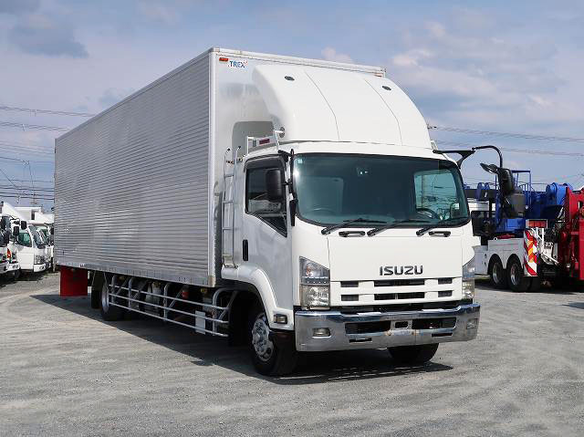 中古トラック いすゞアルミバン ＃2